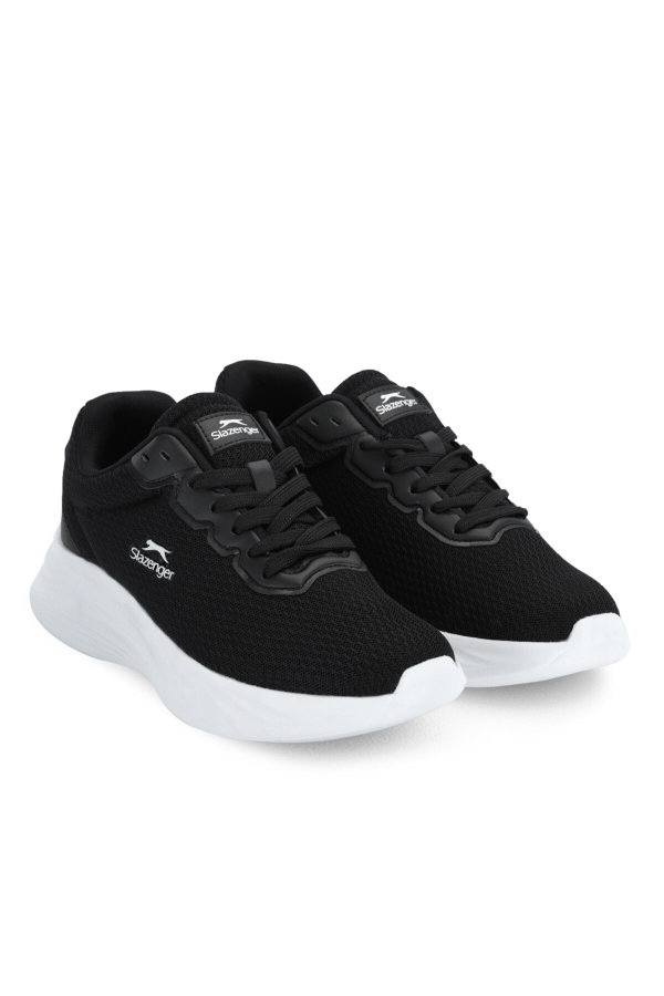 Slazenger EXPERT IN Kadın Siyah / Beyaz Koşu & Yürüyüş Spor Ayakkabısı