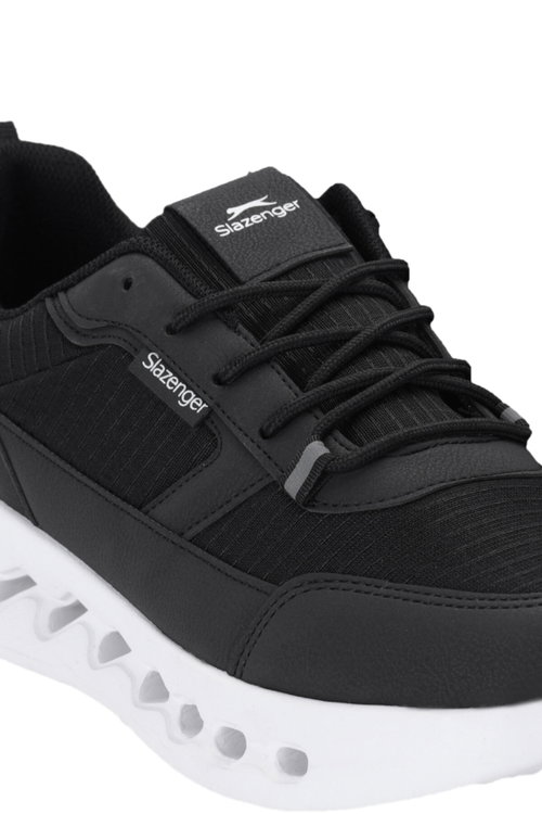 Slazenger EZIO I Erkek Siyah / Beyaz Koşu & Yürüyüş Spor Ayakkabısı