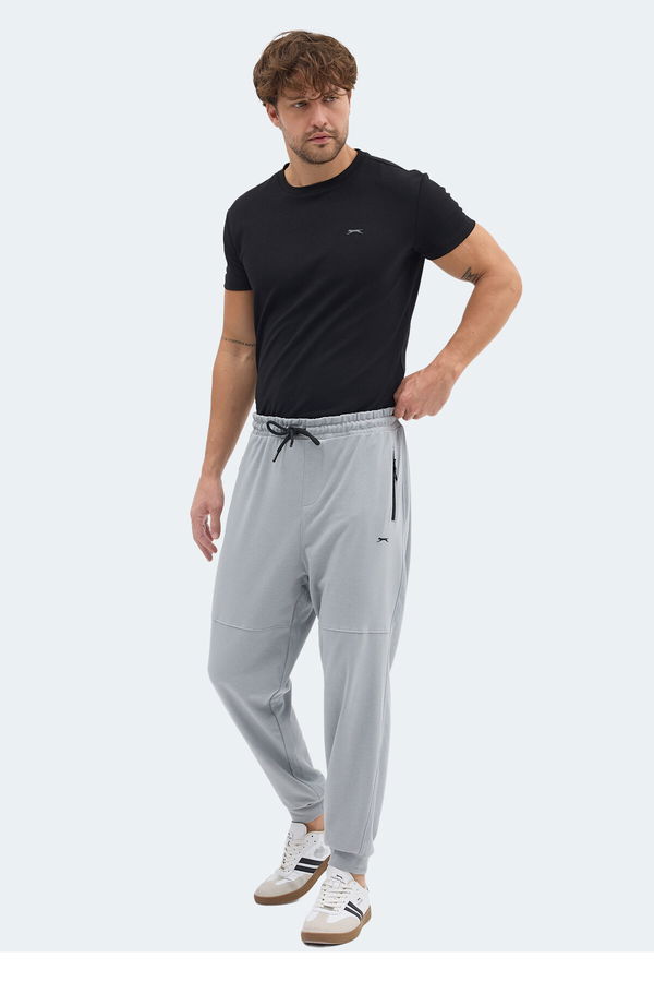 Slazenger ONLY IN Erkek Fermuar Cepli Taş Gri Eşofman Altı Slazenger ONLY IN Erkek Fermuar Cepli Taş Gri Eşofman Altı