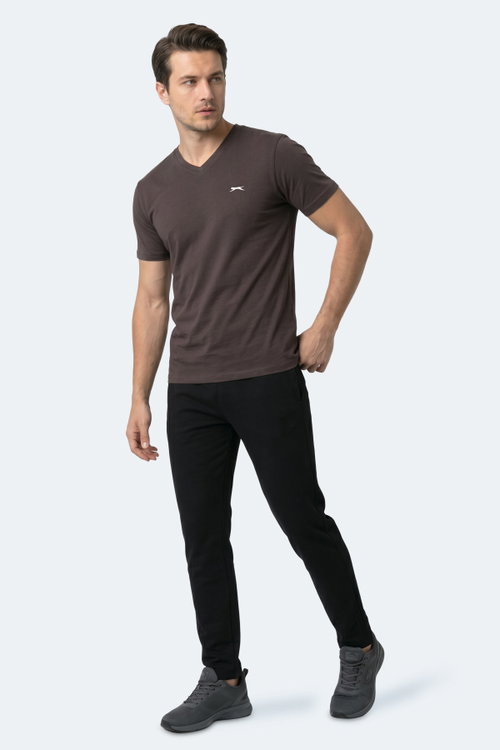 Slazenger RIVALDO T Erkek V Yaka Koyu Kahve Tişört