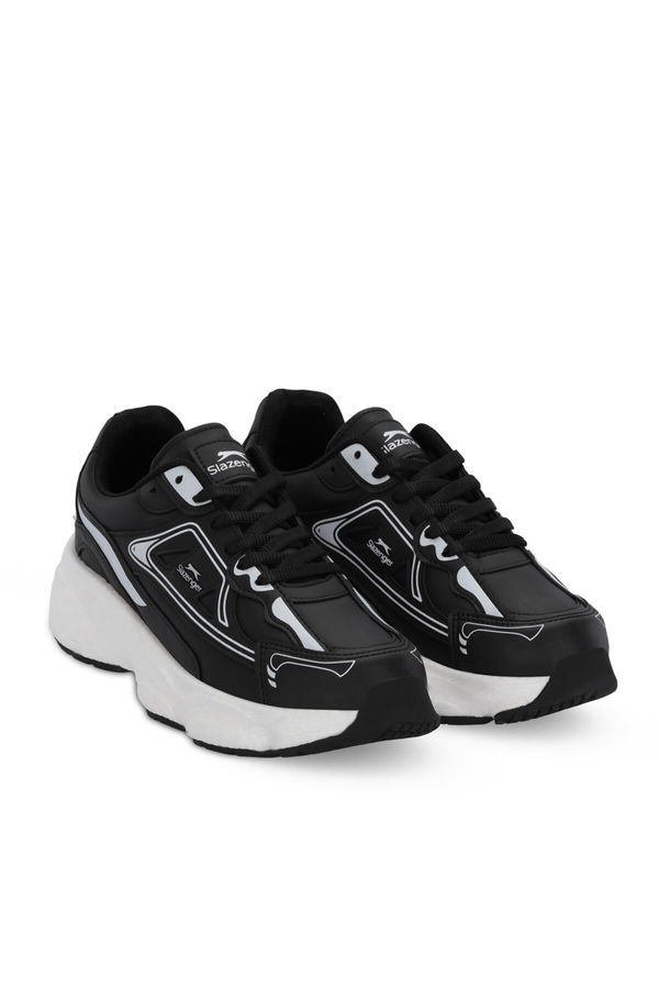 Slazenger ZAFIRA G Kadın Siyah / Beyaz Koşu & Yürüyüş Spor Ayakkabısı