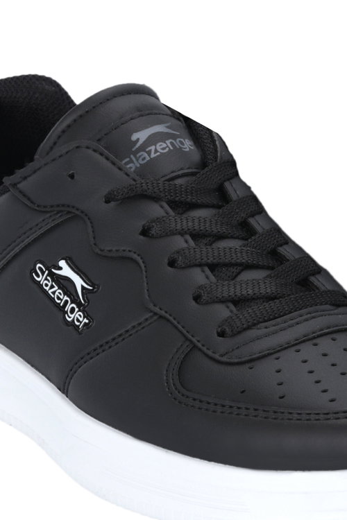 Slazenger ZYCRON I Kadın Siyah / Beyaz Günlük Spor Ayakkabısı